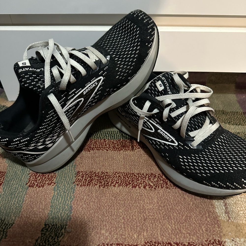 Brooks Black and White Athletic Sneakers
